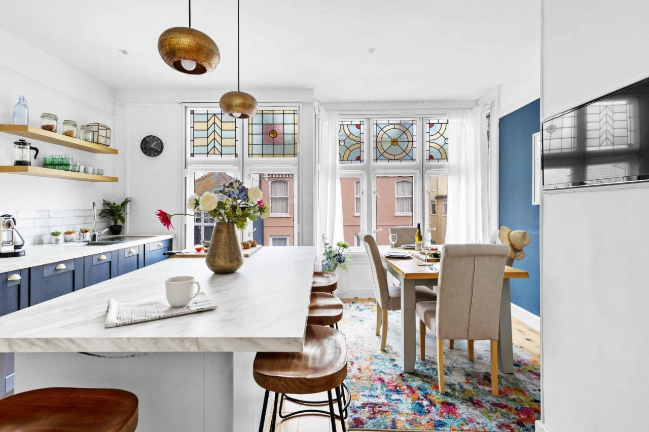 Flat 2 Fairfax Place - Modern Stylish Flat With Plenty Of Charm In Central Dartmouth Bagian luar foto