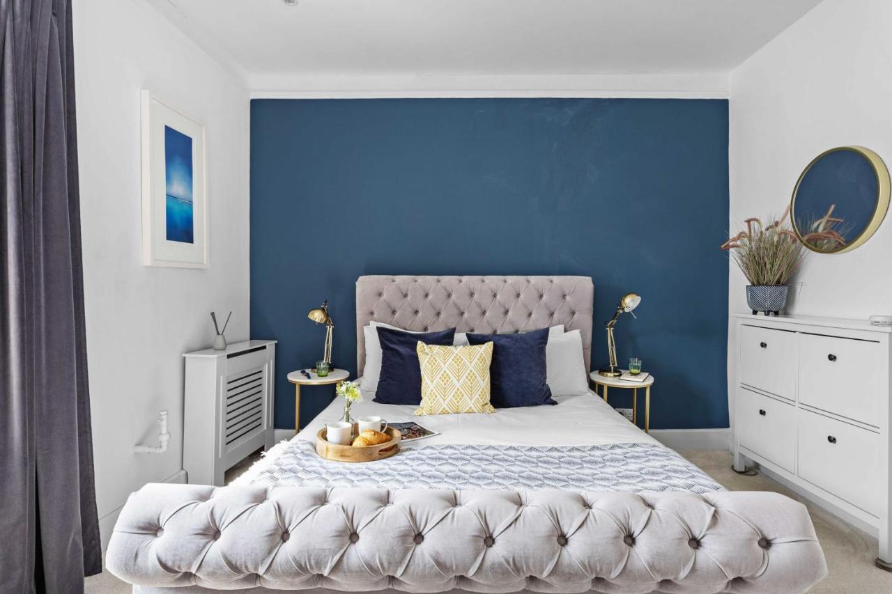 Flat 2 Fairfax Place - Modern Stylish Flat With Plenty Of Charm In Central Dartmouth Bagian luar foto